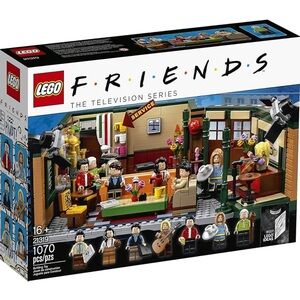 LEGO Friends Central Perk Set with Vibrant Colors